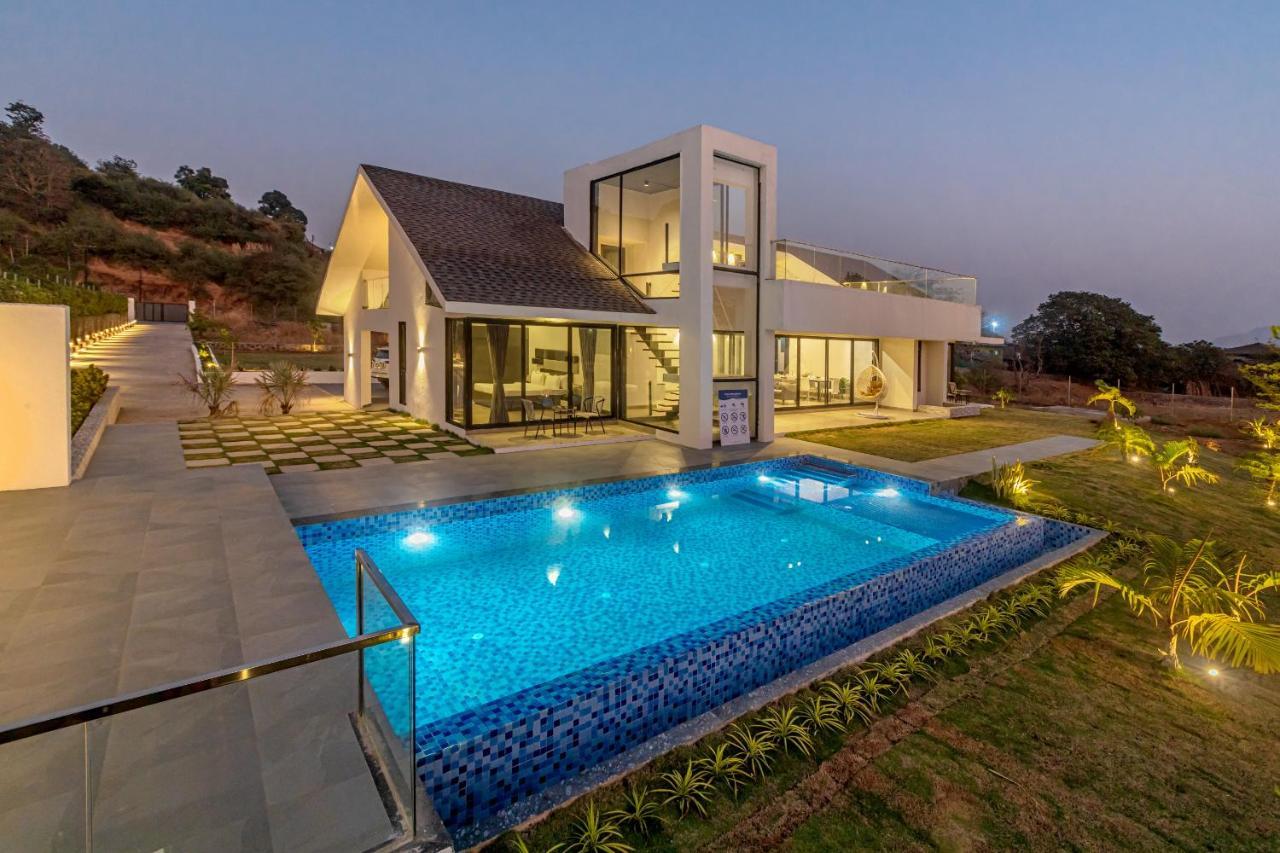 Saffronstays Stargazer, Karjat - Luxury Pool Villa With Lake View Extérieur photo
